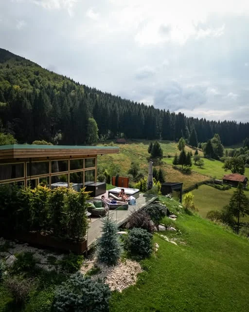 Vila în mijlocul naturii