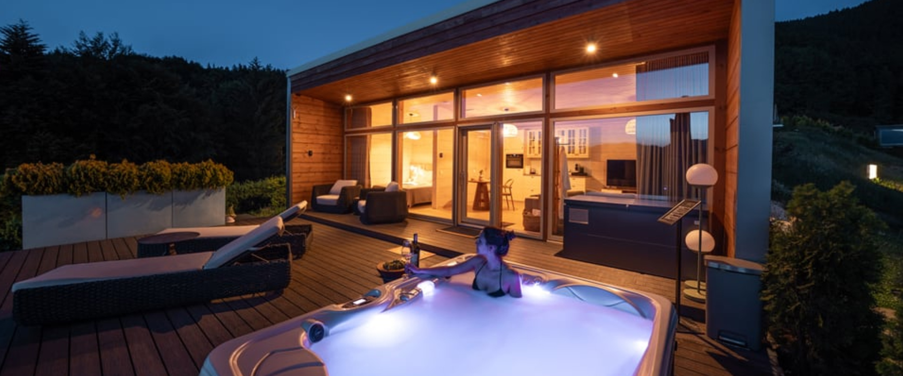 Edenhill%20Bran%20cazare%20jacuzzi